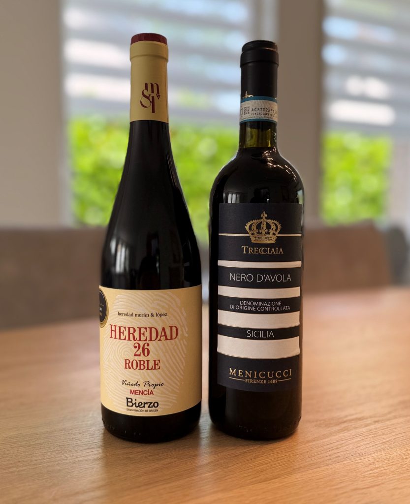 BBQ Wijnpakket Rood met Nero d'Avola van Menicucci en Heredad 26 Mencía Roble